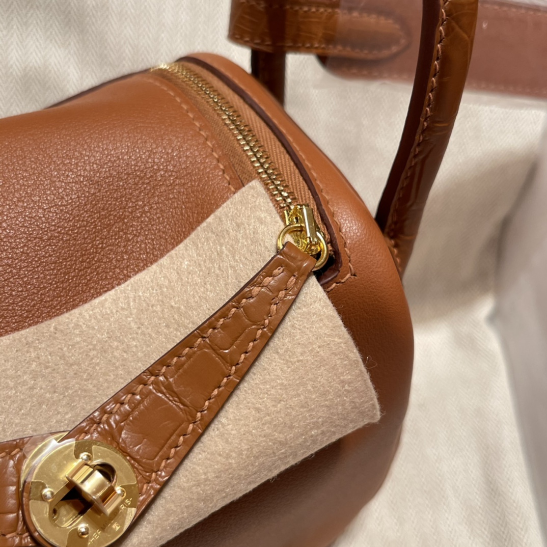 에르메스 미니 린디백 골드브라운 금장 스위프트 악어가죽 핸들